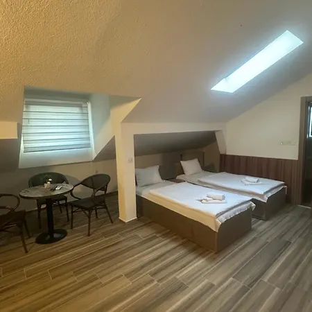 Hotel Piramida Sunca