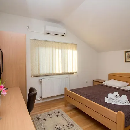 Piramida Sunca Otel Visoko