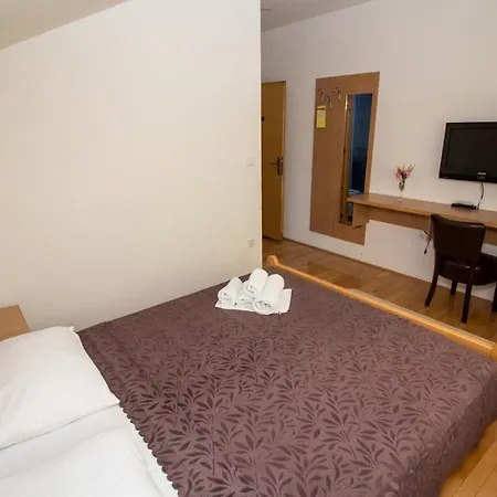 Piramida Sunca Hotel Visoko